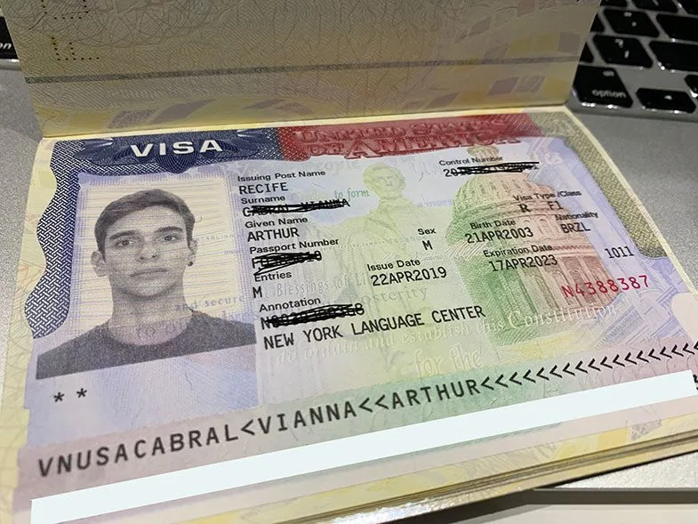 Como Conseguir o Visto de Estudante para os EUA em 2025